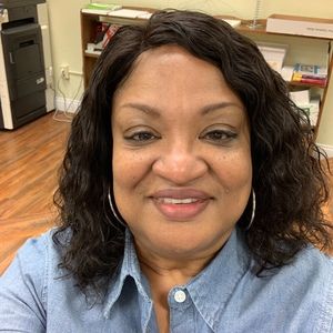 Meet your Posher, Faye